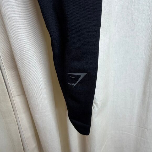 Gymshark Black 3/4 Leggings With Signature Waist Band Size XS - Picture 3 of 5